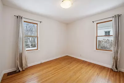 2820 Maryland Avenue S, Saint Louis Park, MN 55426 - Photo 13