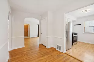 2820 Maryland Ave S, Saint Louis Park, MN 55426 - Photo 9