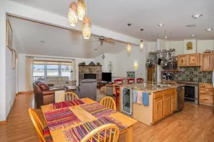 4318 E Valley Brook Rd, Superior, WI 54880 - Photo 9