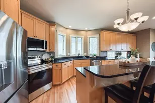 4101 Stone Point Dr NE, Rochester, MN 55906 - Photo 7