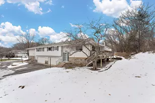 1199 Timbershore Ln, Eagan, MN 55123 - Photo 21