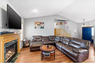 701 E Beaver Street, Belle Plaine, MN 56011 - Photo 13