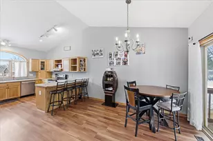 701 E Beaver St, Belle Plaine, MN 56011 - Photo 9