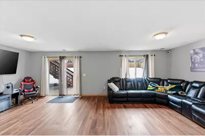 701 E Beaver Street, Belle Plaine, MN 56011 - Photo 21