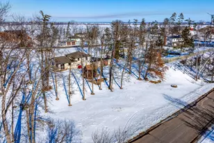 1606 S Lake Irving Dr SW, Bemidji, MN 56601 - Photo 43