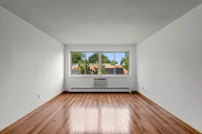 4400 Upton Avenue S #403, Minneapolis, MN 55410 - Photo 5