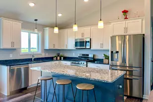 582 Elm St N, Kimball, MN 55353 - Photo 5