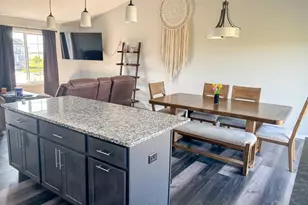 582 Elm St N, Kimball, MN 55353 - Photo 7