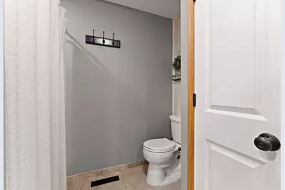 13129 Gemstone Court, Apple Valley, MN 55124 - Photo 27