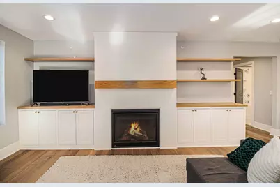 1174 Grand Avenue #302, Saint Paul, MN 55105 - Photo 9