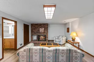 5683 W Bavarian Pass, Fridley, MN 55432 - Photo 25