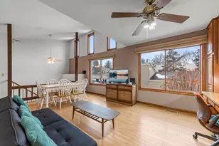 5683 W Bavarian Pass, Fridley, MN 55432 - Photo 5