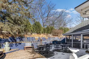 9145 Foxrun Cir, Eden Prairie, MN 55347 - Photo 27