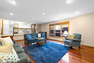 9145 Foxrun Cir, Eden Prairie, MN 55347 - Photo 3