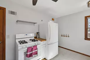 3524 Abbott Ave N, Robbinsdale, MN 55422 - Photo 13