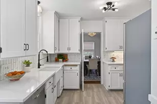 1885 Eleanor Ave, Saint Paul, MN 55116 - Photo 19