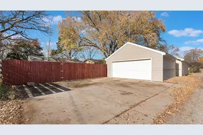 1218 10th Avenue SE, Saint Cloud, MN 56304 - Photo 39