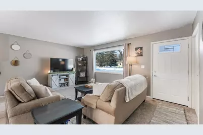 1218 10th Avenue SE, Saint Cloud, MN 56304 - Photo 7