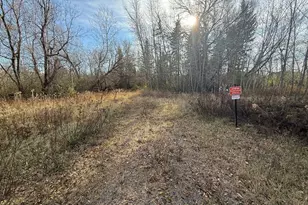 2100 W Arrowhead Rd, Duluth, MN 55811 - Photo 1