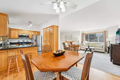 4404 E Viking Court, Wyoming, MN 55092 - Photo 15