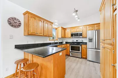 4404 E Viking Court, Wyoming, MN 55092 - Photo 17