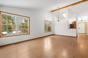 27765 Woodland Dr, Chisago City, MN 55013 - Photo 7