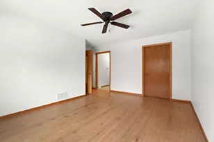 27765 Woodland Dr, Chisago City, MN 55013 - Photo 17