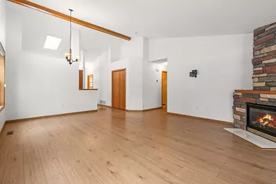 27765 Woodland Drive, Chisago City, MN 55013 - Photo 11