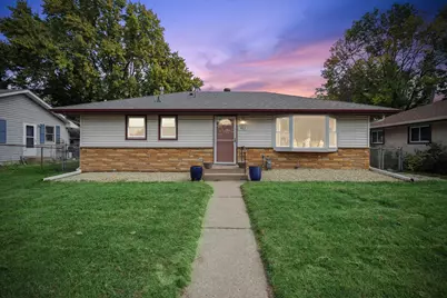 463 11th Avenue NW, New Brighton, MN 55112 - Photo 1