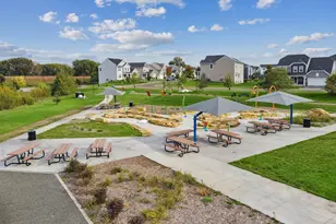 463 11th Ave NW, New Brighton, MN 55112 - Photo 9