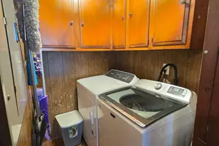 607 E 2nd St, Winona, MN 55987 - Photo 9