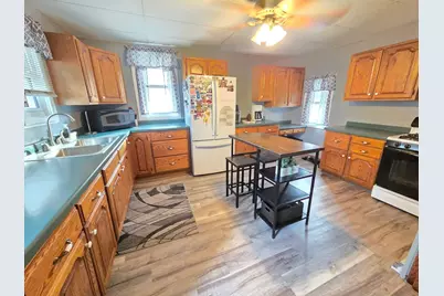 607 E 2nd Street, Winona, MN 55987 - Photo 3