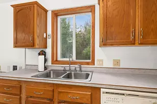 63 S Elder Dr, Duluth, MN 55810 - Photo 7