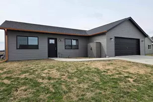 1942 Brownell St, Saint Charles, MN 55972 - Photo 1