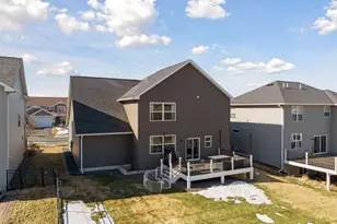 9041 River Rock Dr N, Chanhassen, MN 55317 - Photo 49