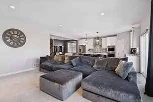 9041 River Rock Dr N, Chanhassen, MN 55317 - Photo 11