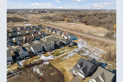 9041 River Rock Drive N, Chanhassen, MN 55317 - Photo 51