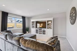 9041 River Rock Dr N, Chanhassen, MN 55317 - Photo 9