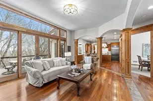 19043 Vogel Farm Trail, Eden Prairie, MN 55347 - Photo 11