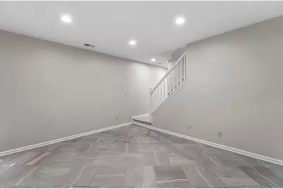 1752 Interlachen, Woodbury, MN 55125 - Photo 39