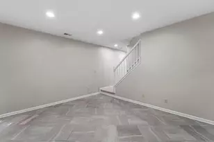 1752 Interlachen, Woodbury, MN 55125 - Photo 39