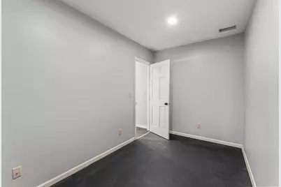 1752 Interlachen, Woodbury, MN 55125 - Photo 37