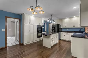 1752 Interlachen, Woodbury, MN 55125 - Photo 17