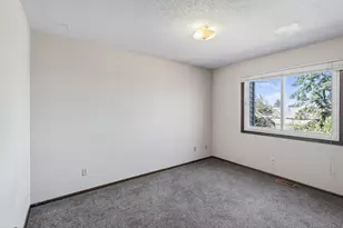 3426 Highlander Dr, Eagan, MN 55122 - Photo 15