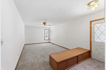 635 W 9th Street, Rush City, MN 55069 - Photo 11