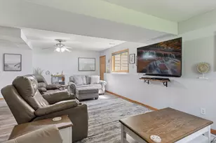 9217 W River Rd, Brooklyn Park, MN 55444 - Photo 19