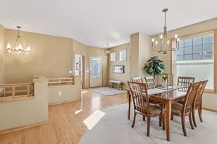 18339 Lansford Path, Lakeville, MN 55044 - Photo 7