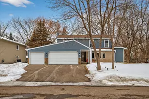 12210 51st Ave N, Plymouth, MN 55442 - Photo 3