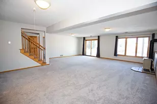 18055 39th Pl N, Plymouth, MN 55446 - Photo 21