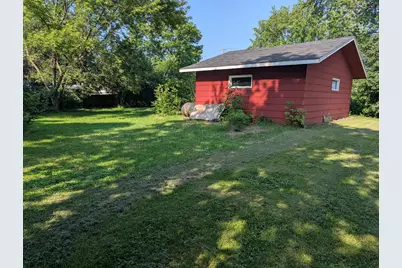 304 S 2nd Street, Cameron, WI 54822 - Photo 5